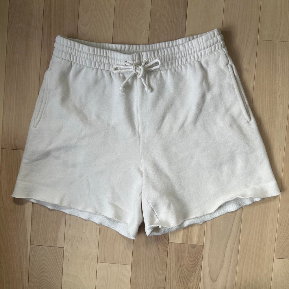 TNA Boyfriend Fleece Shorts – Off-White, Size M - Picture 2 of 7
